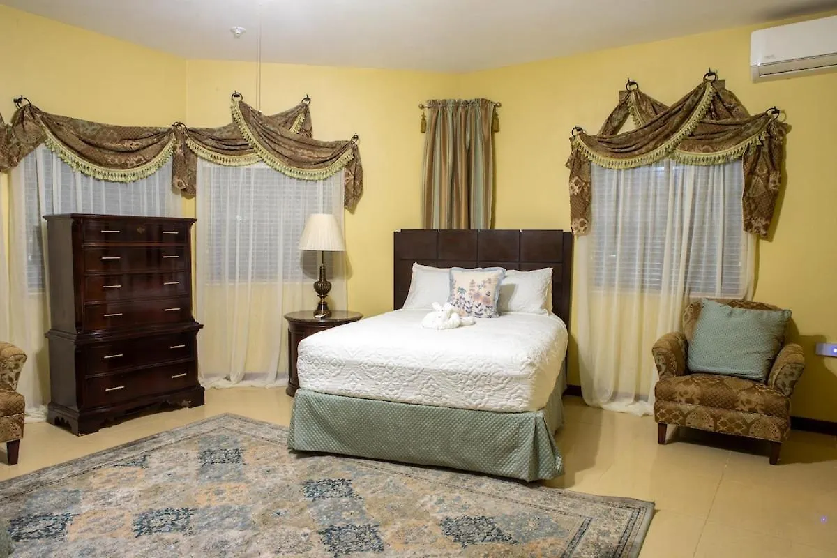 Paradise Chalet Luxurious Villa Richmond